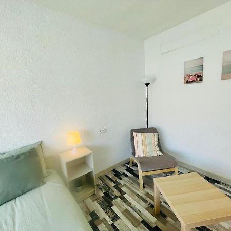 Confortable Estudio Con Terraza, Vistas A La Montana, Mar Y Mas Lejlighed Torremolinos Eksteriør billede