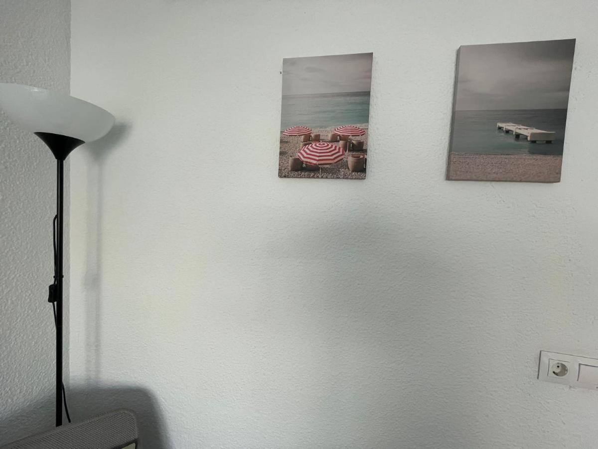 Confortable Estudio Con Terraza, Vistas A La Montana, Mar Y Mas Lejlighed Torremolinos Eksteriør billede