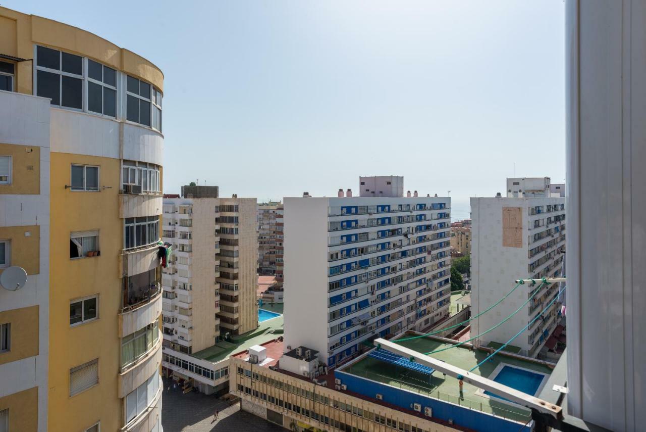 Confortable Estudio Con Terraza, Vistas A La Montana, Mar Y Mas Lejlighed Torremolinos Eksteriør billede